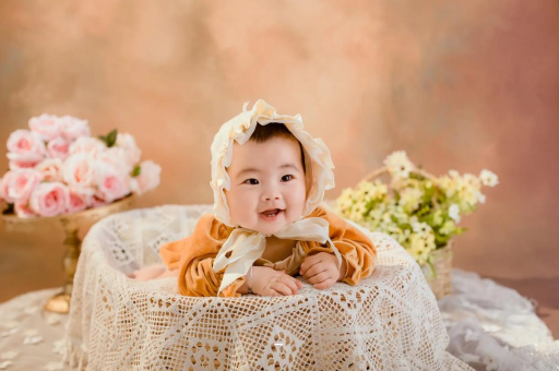 海丰八个月宝宝拉奶瓣 海丰八个月宝宝拉奶瓣